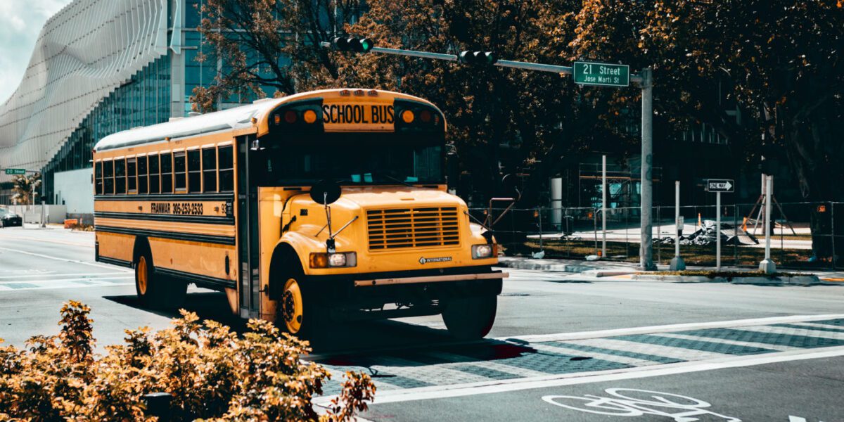 5 Driving Tips To Remember To Keep School Zones Safe